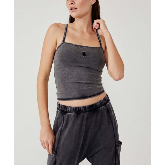 🎉LAST CHANCE🎉 NWT FP Movement Sporty Moment Tank / Black - Picture 2 of 7